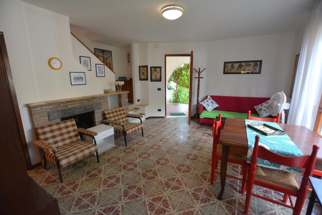 Villa In Lignano Riviera Comfortable ลินญาโน ซับเบียโดโร ภายนอก รูปภาพ